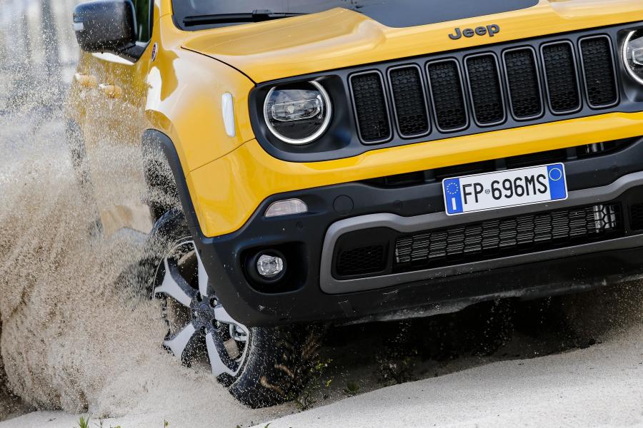 Детали экстерьера Jeep Renegade Trailhawk (BU) 2018 года  (WW) (фото 10 из 25)